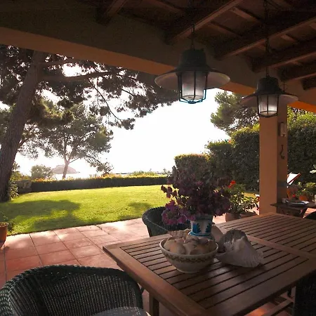 Lets Holidays Lovely Garden House In Mar Menuda