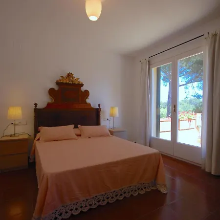 Lets Holidays Lovely Garden House In Mar Menuda Villa Tossa de Mar