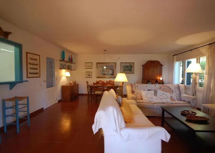 Βίλα Lets Holidays Lovely Garden House In Mar Menuda