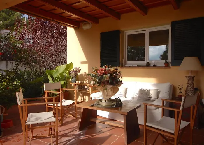 Lets Holidays Lovely Garden House In Mar Menuda Tossa de Mar
