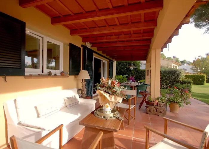 Lets Holidays Lovely Garden House In Mar Menuda Βίλα *