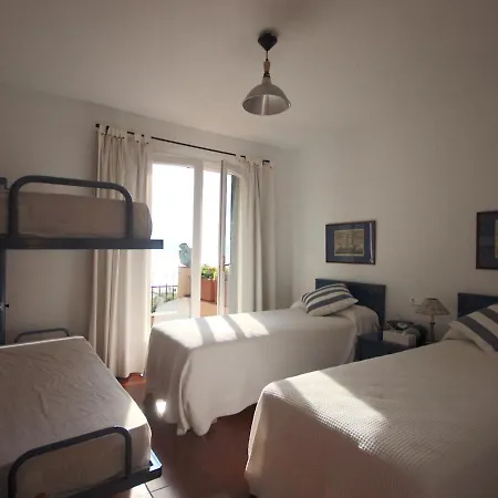 וילה Lets Holidays Lovely Garden House In Mar Menuda טוסה דה מאר